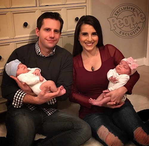 A picture of Nick Pendergrast with her partner, Heather and twin kids.